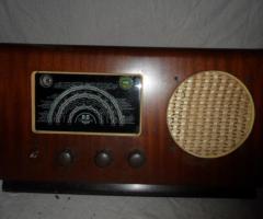THE BARKER 88 Vintage Valve Radio