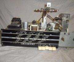 Vintage VHF Valve Radio Make Unknown